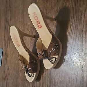 KORS by Michael Kors wooden / suede heels